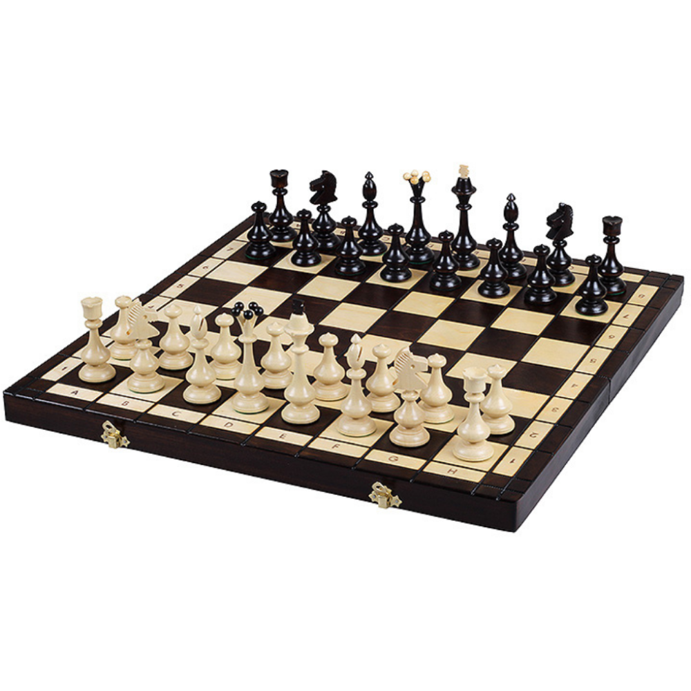 "Beskid" Wooden Chess Set - Elegant Design